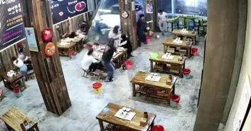 爆料烧烤店监控视频,烧烤店惊现惊人一幕，网友热议不断！